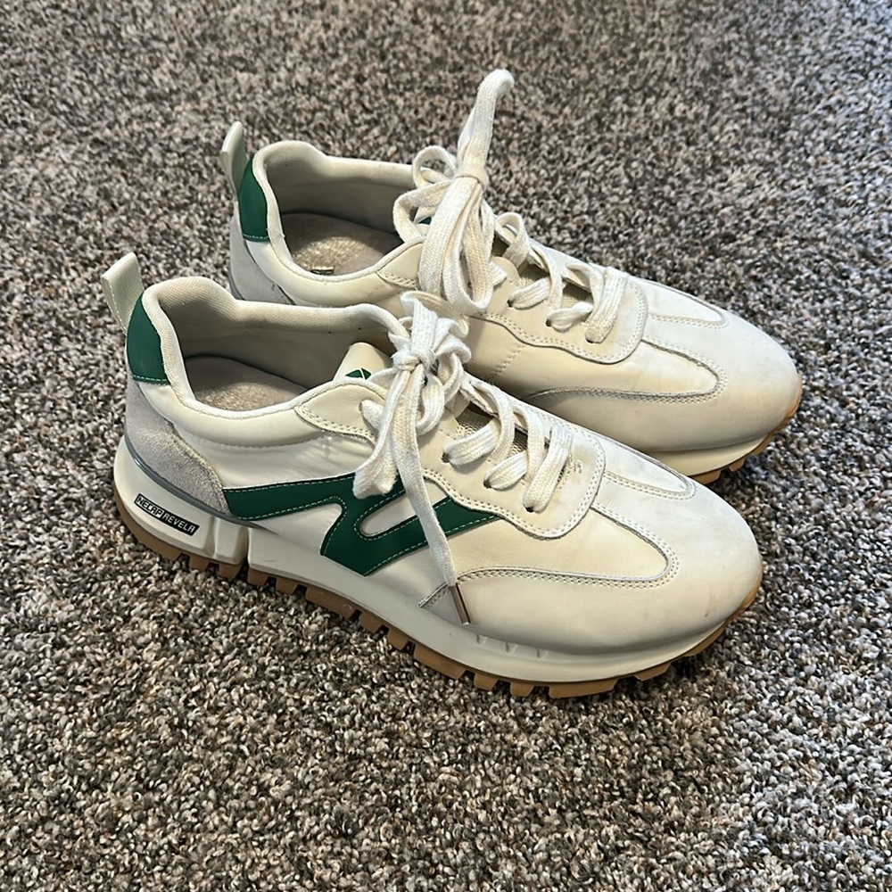 Somiliss Sneakers Women’s Size 10 Green & White